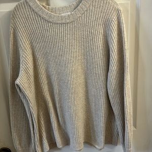 Market spruce beige sweater, size 1X great condition $20.